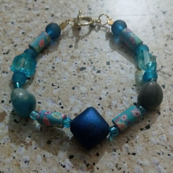 Customize charm bracelet - Picture 5 of 10